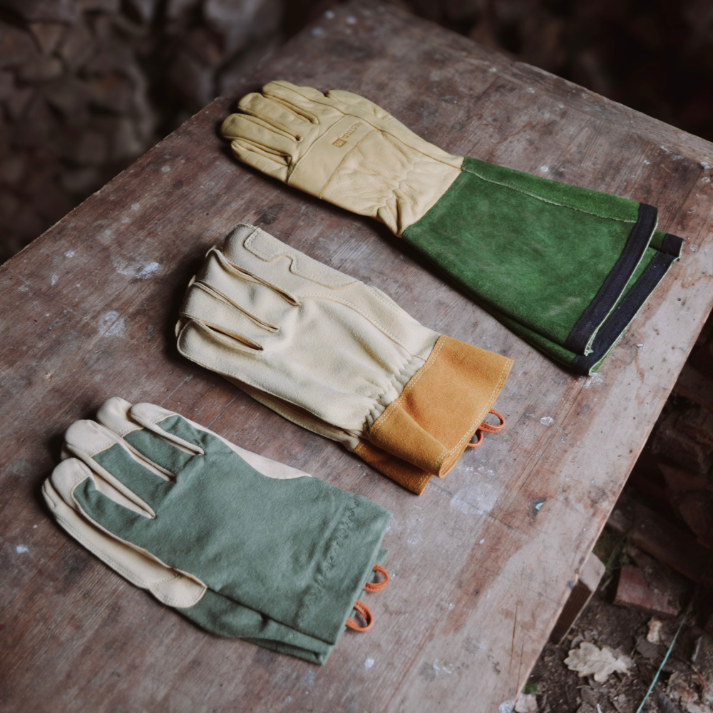 Läderhandskar för arbete och friluftsliv